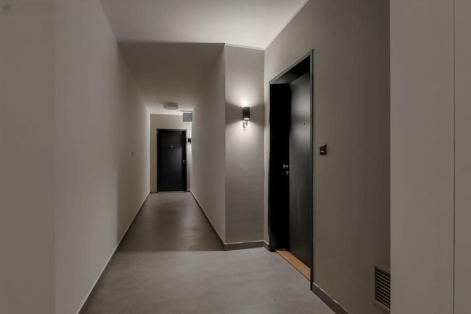 Holesovice Delight: Modern Comfort With A Twist In Prague 7 Εξωτερικό φωτογραφία