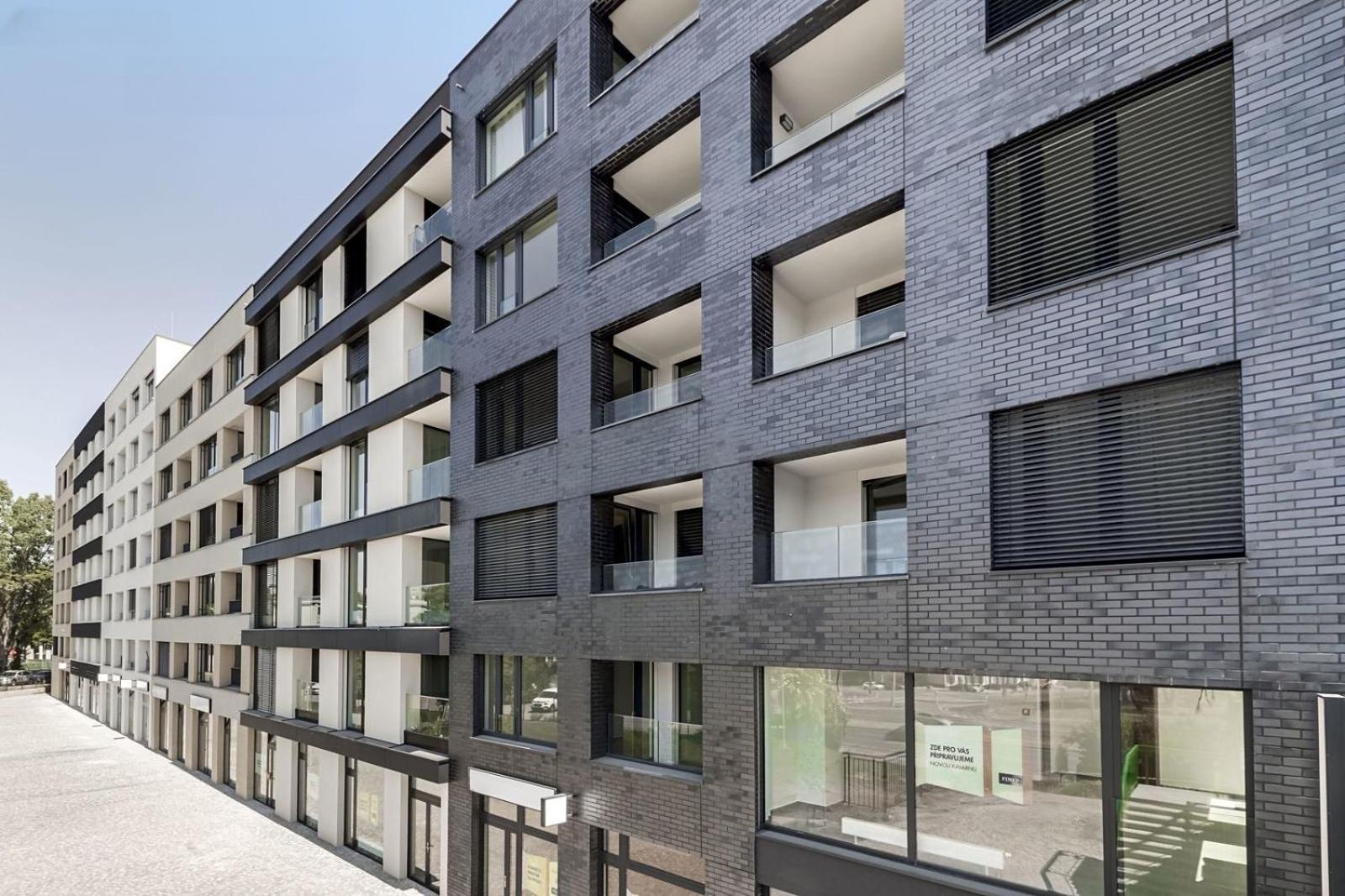 Holesovice Delight: Modern Comfort With A Twist In Prague 7 Εξωτερικό φωτογραφία